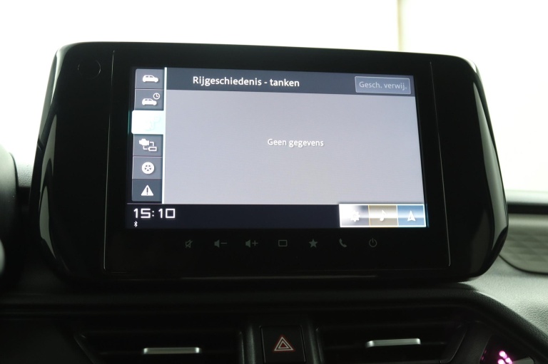 Suzuki Swift - 1.2 Style Smart Hybrid 63