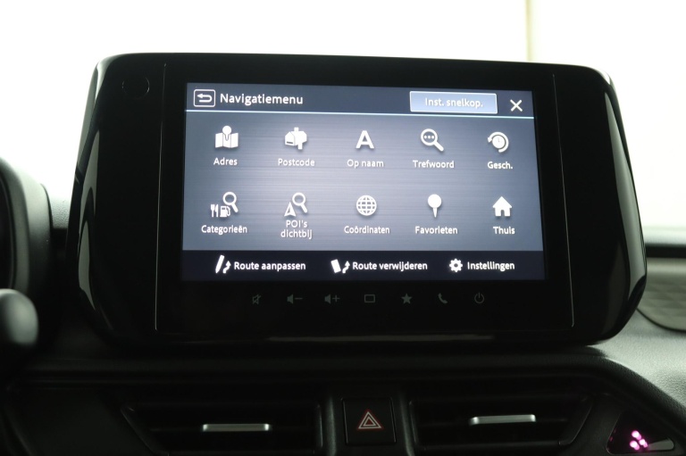 Suzuki Swift - 1.2 Style Smart Hybrid 67