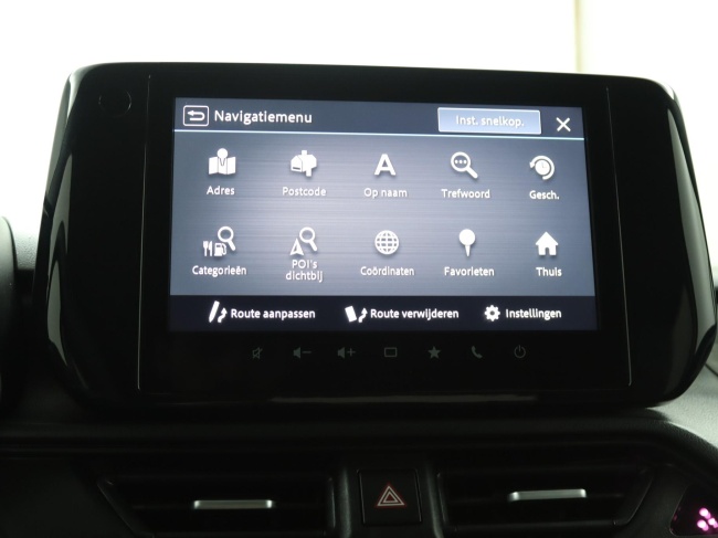 Suzuki Swift - 1.2 Style Smart Hybrid