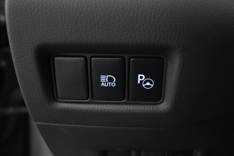 Toyota C-HR - 1.8 Hybrid Style Ultimate 29