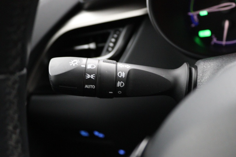 Toyota C-HR - 1.8 Hybrid Style Ultimate 30