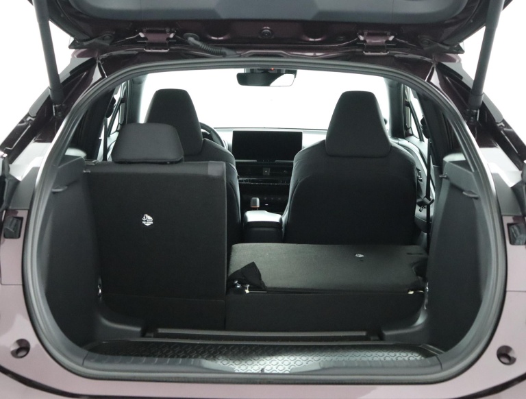 Toyota C-HR - 1.8 Hybrid 140 Business Plus 25