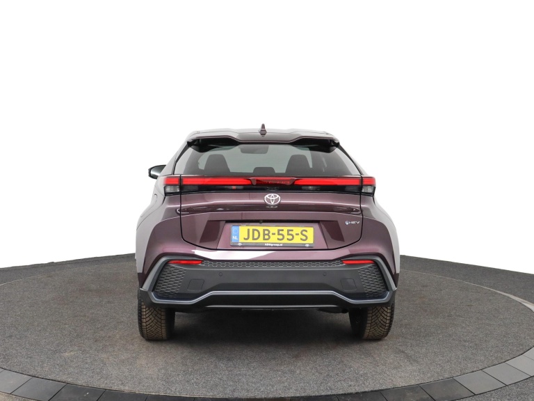 Toyota C-HR - 1.8 Hybrid 140 Business Plus 66