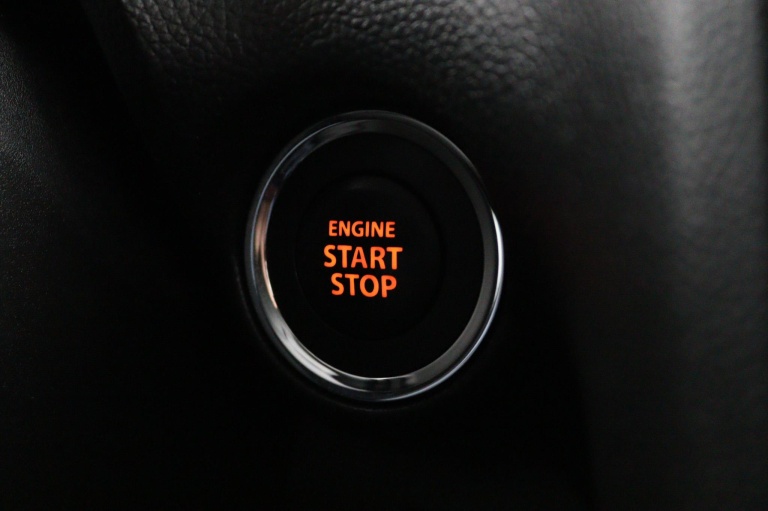 Suzuki Swift - 1.0 Stijl Smart Hybrid 20