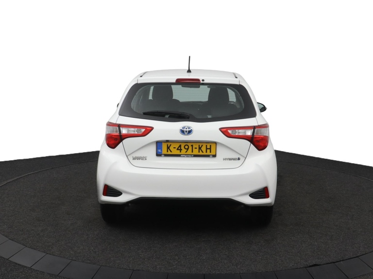 Toyota Yaris - 1.5 Hybrid Design Sport 46