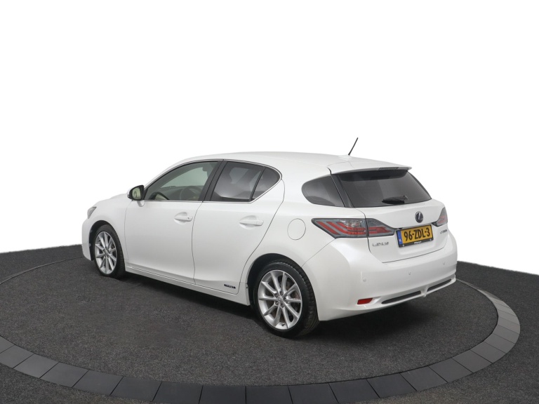 Lexus CT - 200h Luxury Line 12