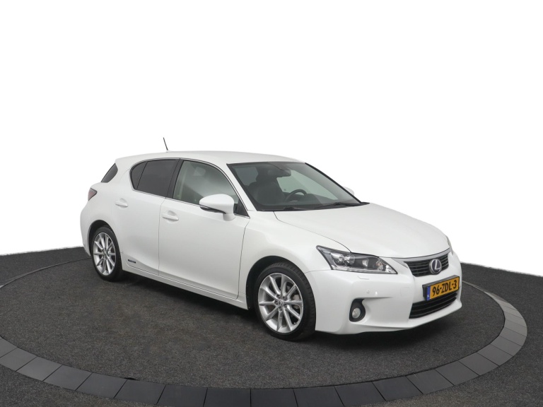 Lexus CT - 200h Luxury Line 14