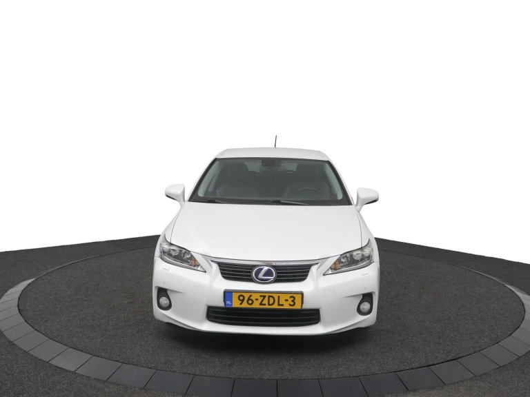 Lexus CT - 200h Luxury Line 16