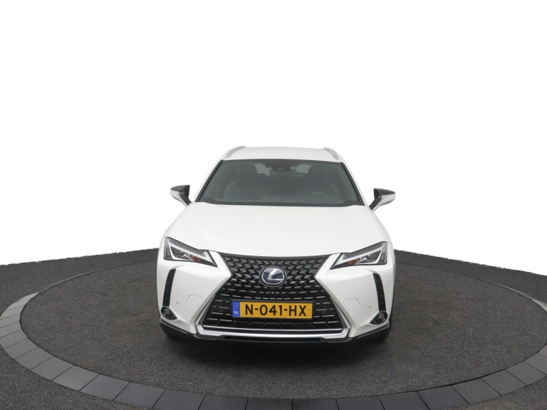 Lexus UX - 250h Luxury Line 16