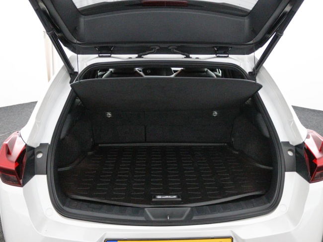 Lexus UX - 250h Luxury Line