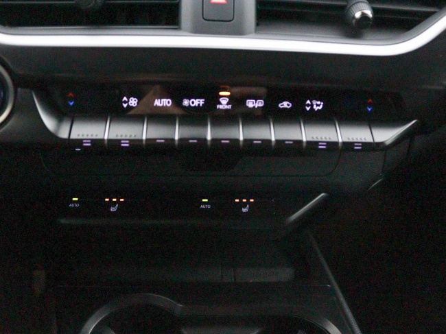 Lexus UX - 250h Luxury Line