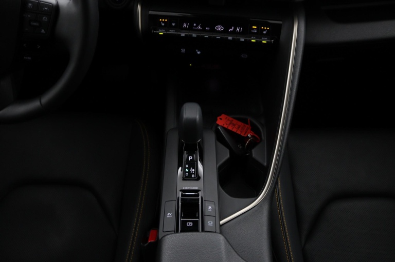 Toyota C-HR - 2.0 Hybrid 200 Première Edition 27