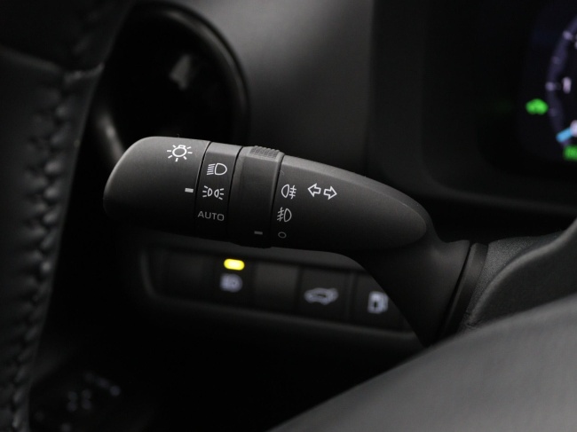 Toyota C-HR - 2.0 Hybrid 200 Première Edition