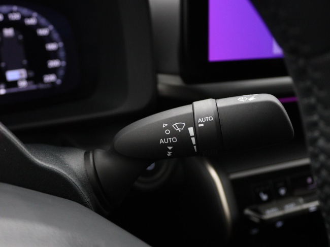 Toyota C-HR - 2.0 Hybrid 200 Première Edition