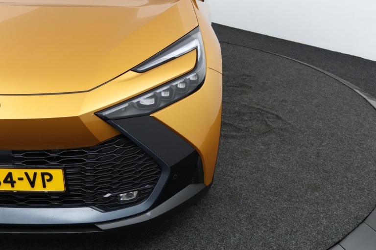 Toyota C-HR - 2.0 Hybrid 200 Première Edition 36