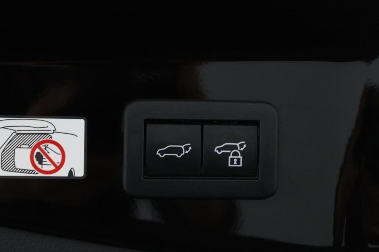 Toyota C-HR - 2.0 Hybrid 200 Première Edition 41