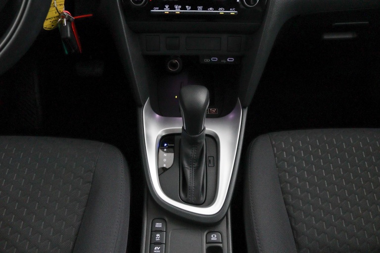 Toyota Yaris Cross - 1.5 Hybrid 115 27