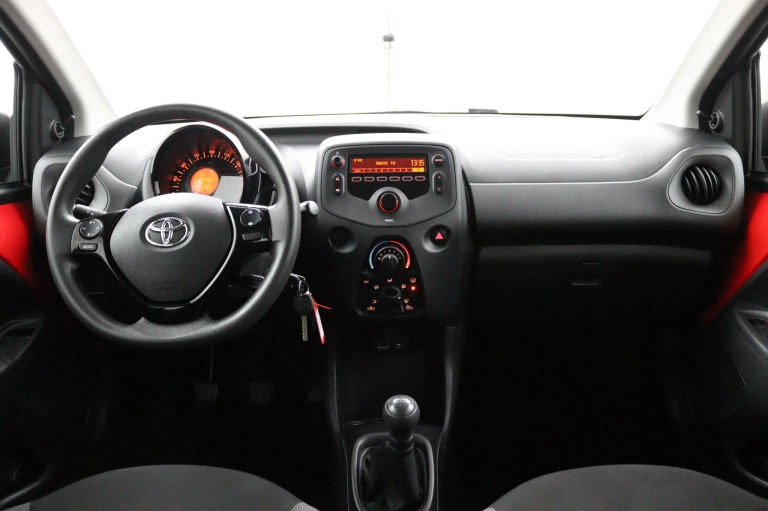 Toyota Aygo - 1.0 VVT-i x-fun 11