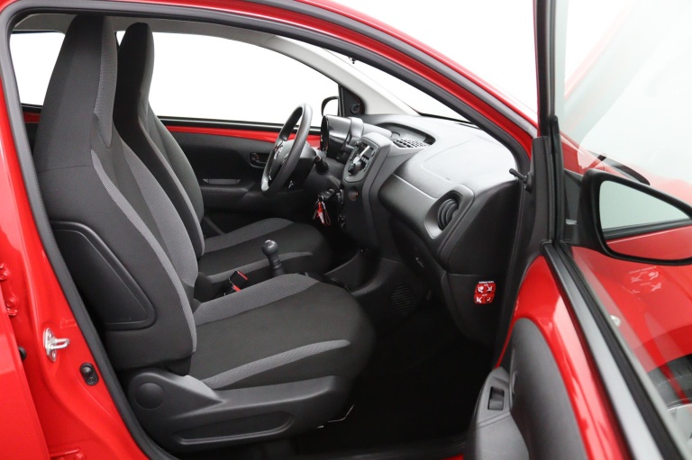 Toyota Aygo - 1.0 VVT-i x-fun 9