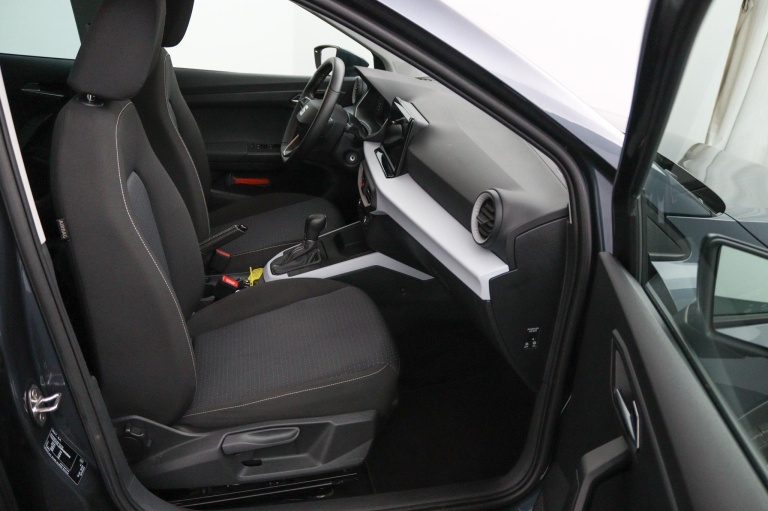 SEAT Arona - 1.0 TSI Style Business Intense 12