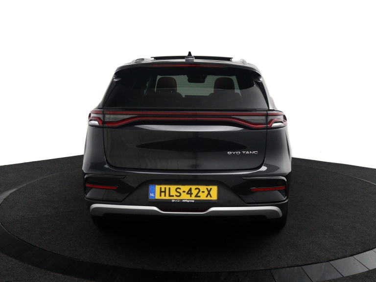 BYD TANG - Flagship 108.8 kWh 4