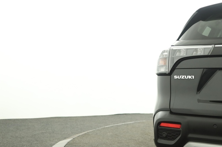 Suzuki S-Cross - 1.5 Hybrid Select 40