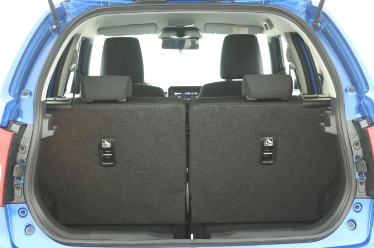 Suzuki Ignis - 1.2 Smart Hybrid Style 24