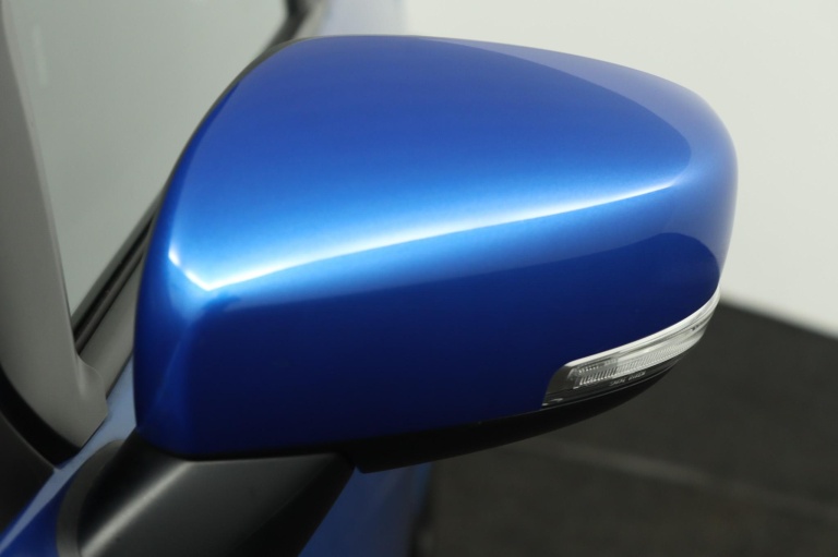 Suzuki Ignis - 1.2 Smart Hybrid Style 37