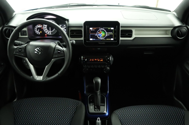 Suzuki Ignis - 1.2 Smart Hybrid Style 4