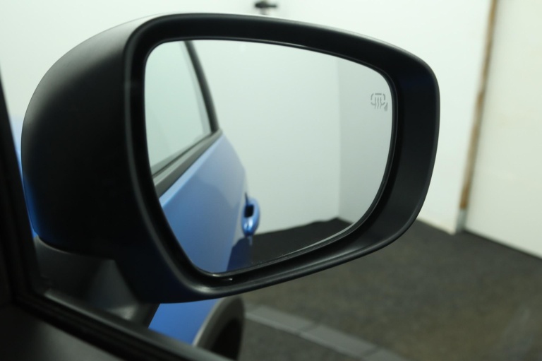Suzuki Ignis - 1.2 Smart Hybrid Style 42