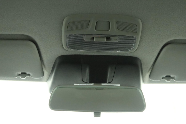Suzuki Ignis - 1.2 Smart Hybrid Style 61