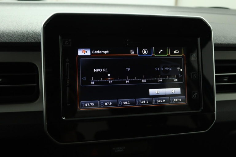 Suzuki Ignis - 1.2 Smart Hybrid Style 8