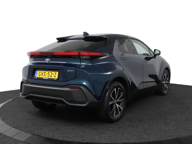 Toyota C-HR - 1.8 Hybrid 140 Dynamic 2