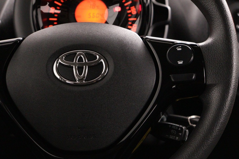 Toyota Aygo - 1.0 VVT-i x-fun 19