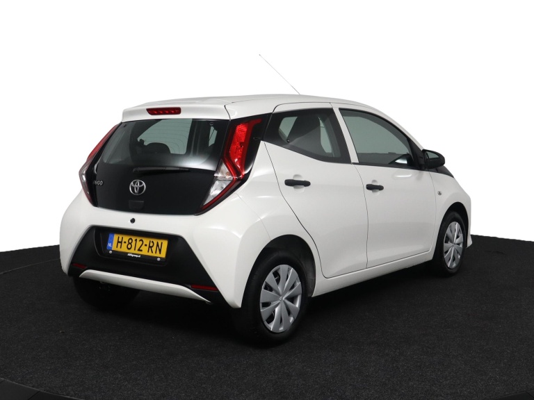 Toyota Aygo - 1.0 VVT-i x-fun 2