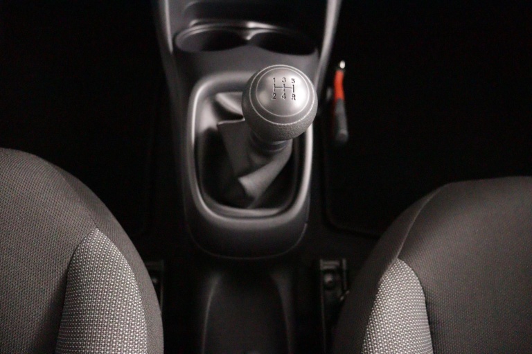 Toyota Aygo - 1.0 VVT-i x-fun 25