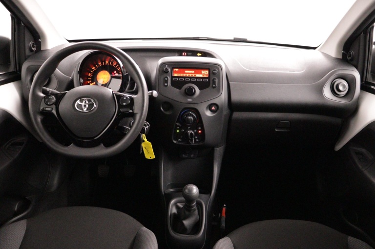 Toyota Aygo - 1.0 VVT-i x-fun 4