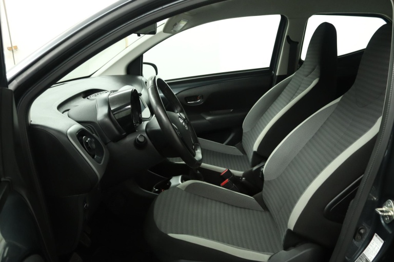 Toyota Aygo - 1.0 VVT-i x-play 17