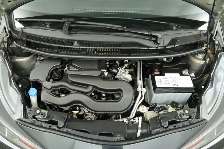 Toyota Aygo - 1.0 VVT-i x-play 33