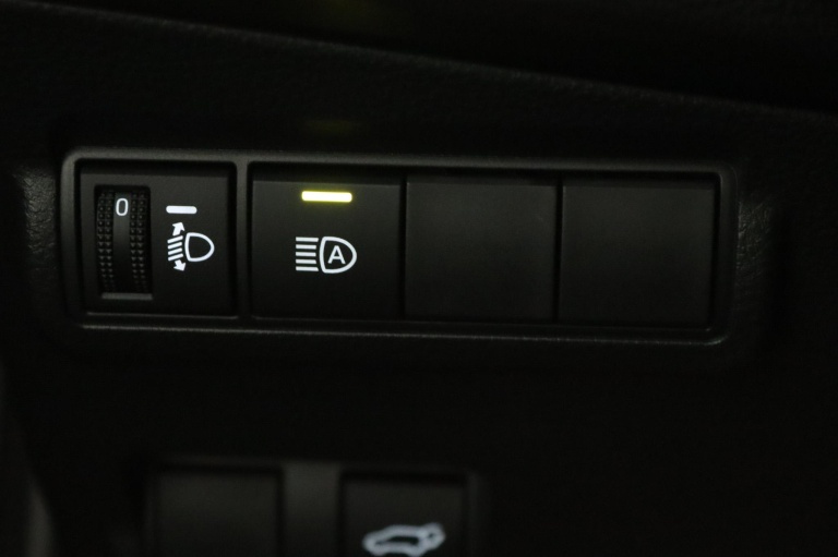 Toyota Corolla Cross - Hybrid 140 Style 29