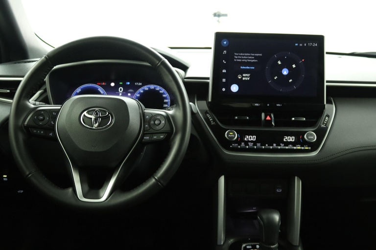 Toyota Corolla Cross - Hybrid 140 Style 56