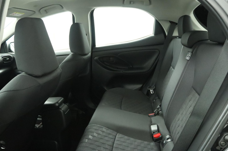 Toyota Yaris - 1.5 Hybrid 115 Active 18