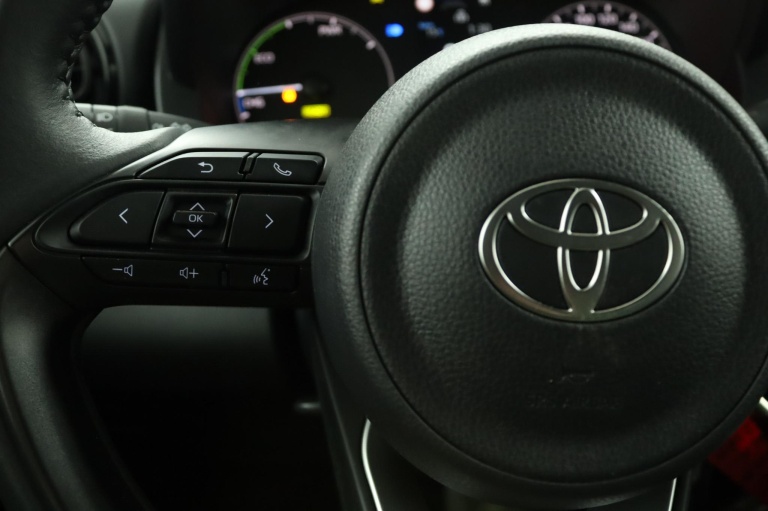 Toyota Yaris - 1.5 Hybrid 115 Active 19