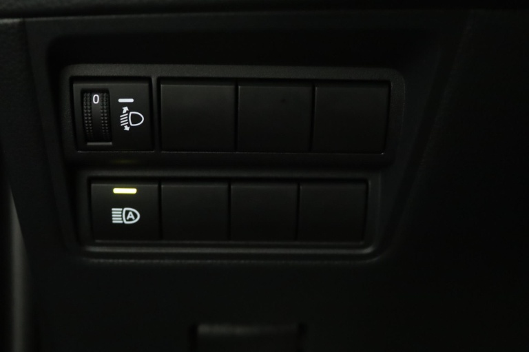Toyota Yaris - 1.5 Hybrid 115 Active 29