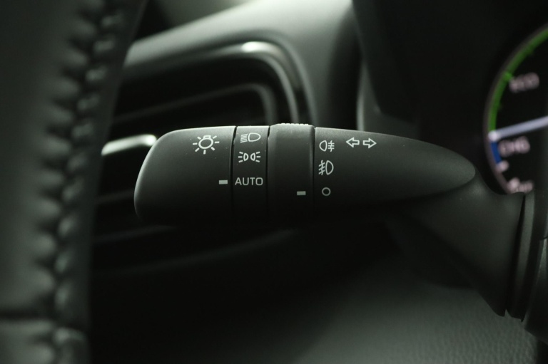 Toyota Yaris - 1.5 Hybrid 115 Active 30