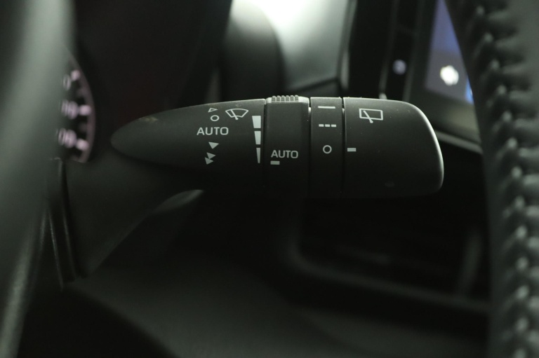 Toyota Yaris - 1.5 Hybrid 115 Active 31