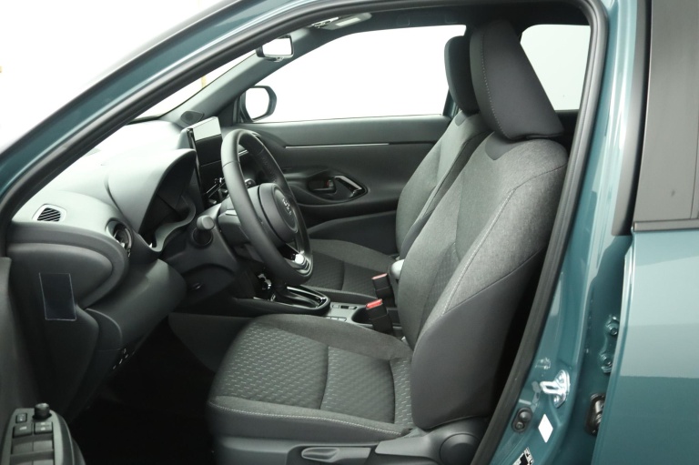 Toyota Yaris Cross - 1.5 Hybrid 115 Dynamic 13