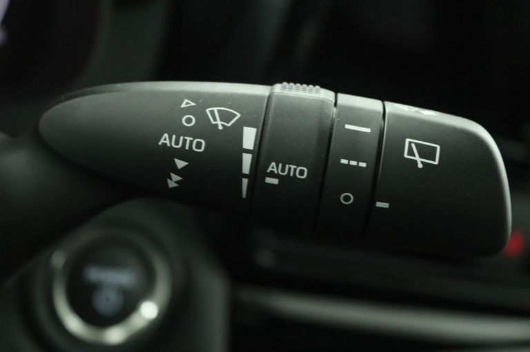 Toyota Yaris Cross - 1.5 Hybrid 115 Dynamic 28