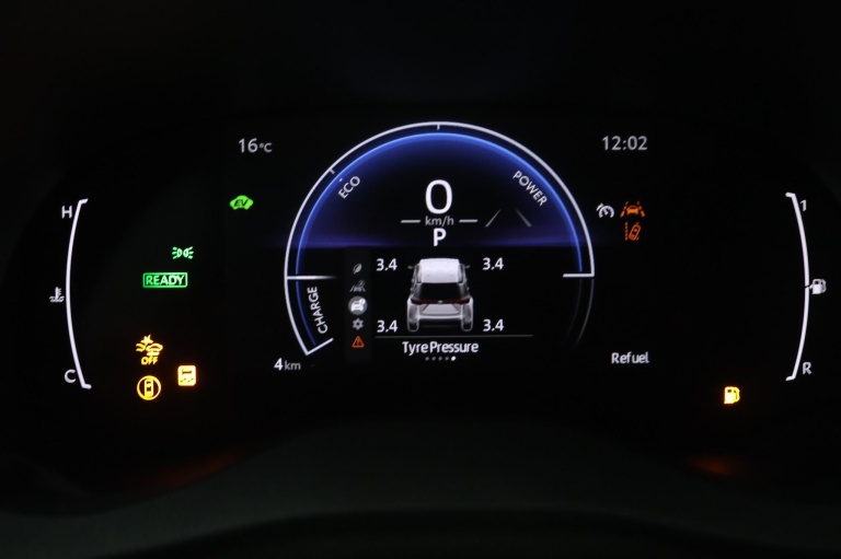 Toyota Yaris Cross - 1.5 Hybrid 115 Dynamic 46