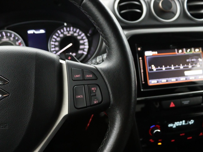 Suzuki Vitara - 1.0 Boosterjet Select Automaat